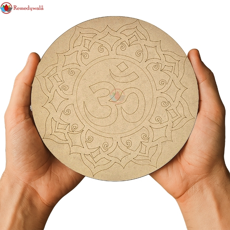 OM ॐ Wooden Grid Plate