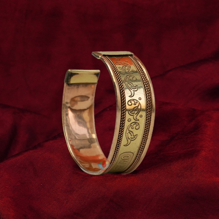 Copper Brass Om Namah Shivaya Engraved Kada