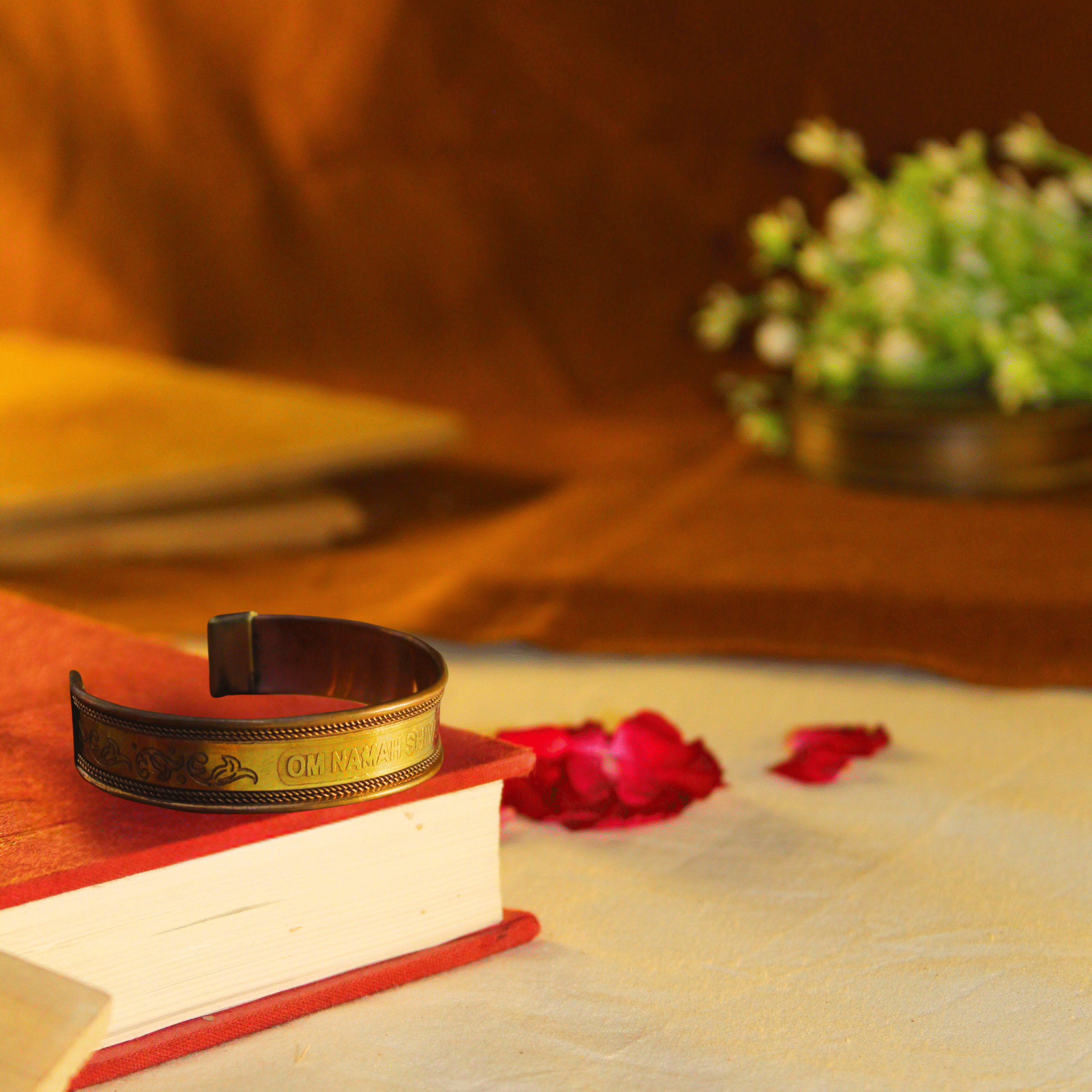 Copper and Brass 'Om Namah Shivaya' Engraved Cuff Kada - Image 2