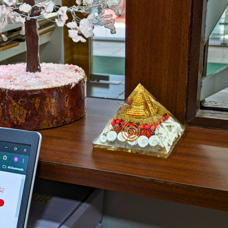 Laxmi Orgone Pyramid For Wealth