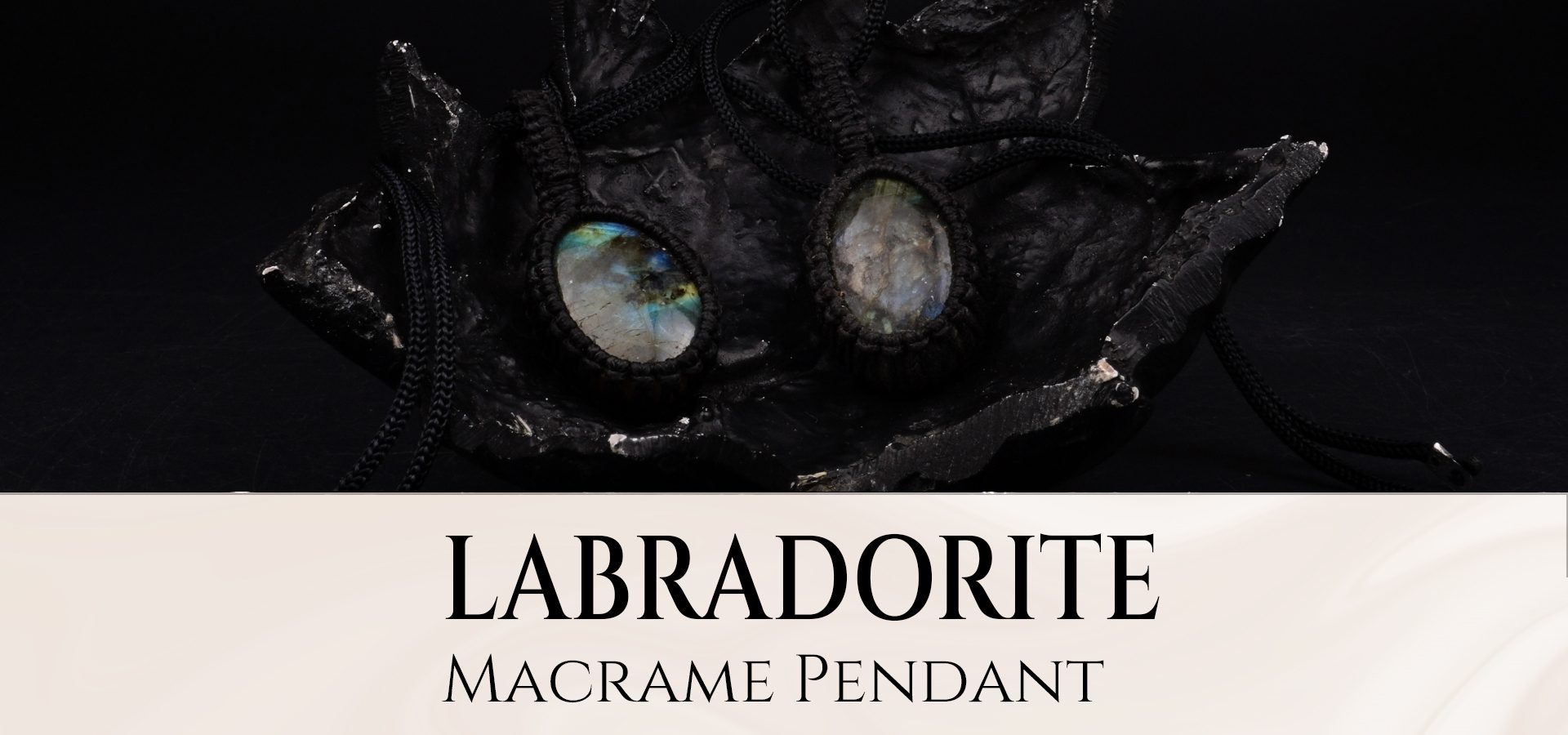 Labradorite Macrame Pendant Labradorite Macrame Pendant